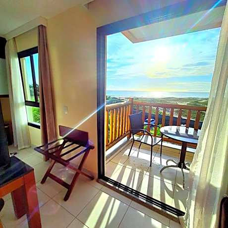 PARAÍSO FRENTE MAR - VG SUN CUMBUCO PARA 4 PESSOAS - COM HIDRO, SAUNA, PISCINA, COZINHA COMPLETA, PARQUINHO E WI-Fl