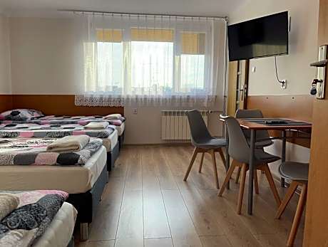 Classic Quadruple Room