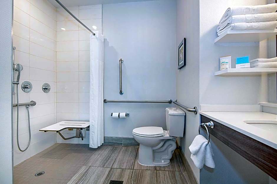 Hampton Inn By Hilton Lumberton, NC