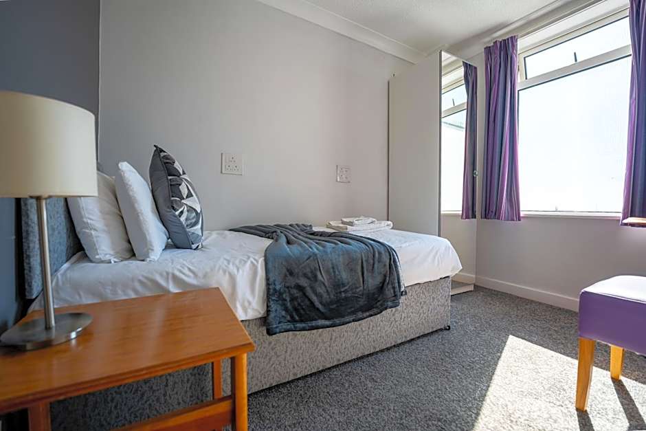 The Strathmore Hotel