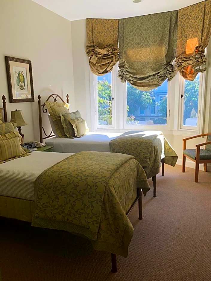Hotel Sausalito