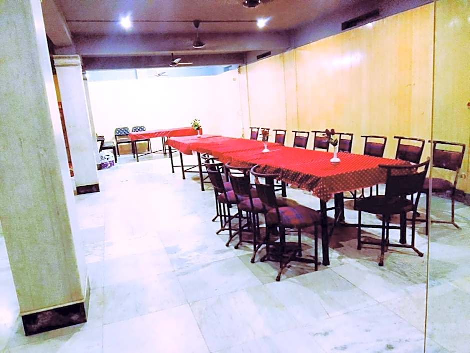 Hotel Niladri Plaza (Siliguri,WB)