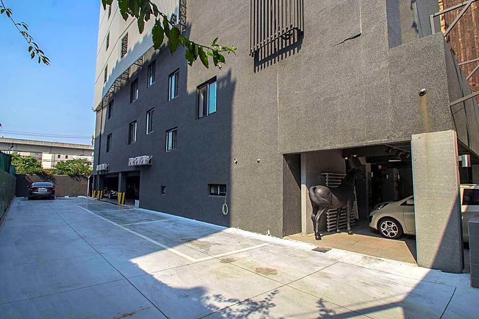 Hi Design Hotel