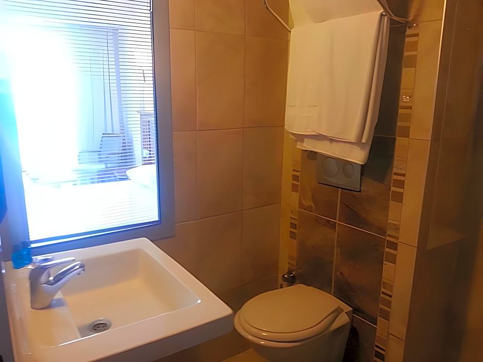 Moda Beach Hotel
