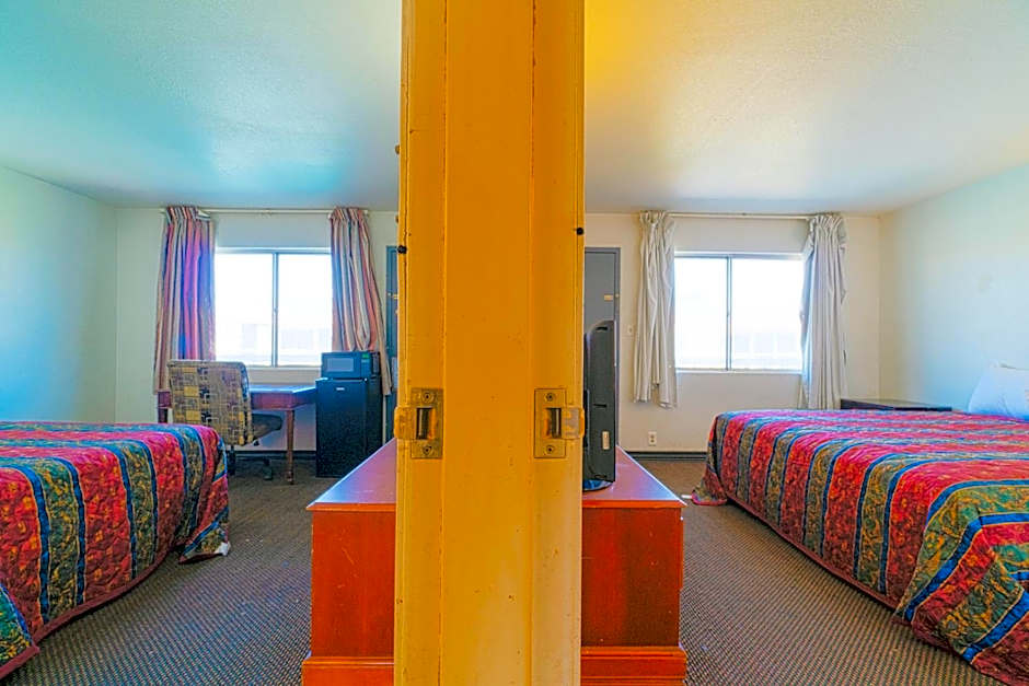 Castle Inn & Suites By OYO Chickasha