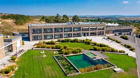 Hotel Vinice Hnanice