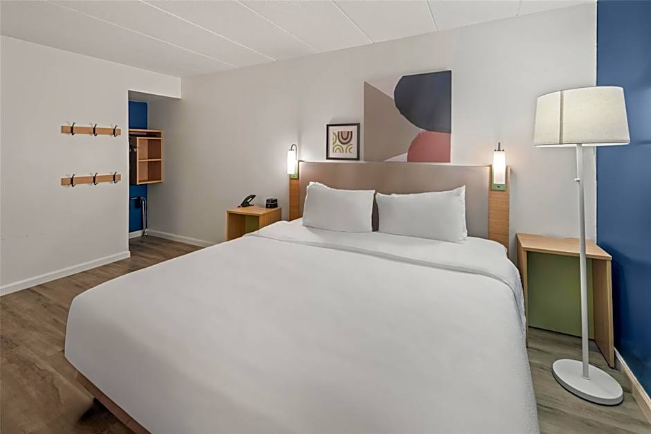 Spark by Hilton Waldorf