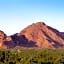 Holiday Inn Express Hotel & Suites Scottsdale - Old Town