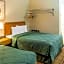 Rodeway Inn East