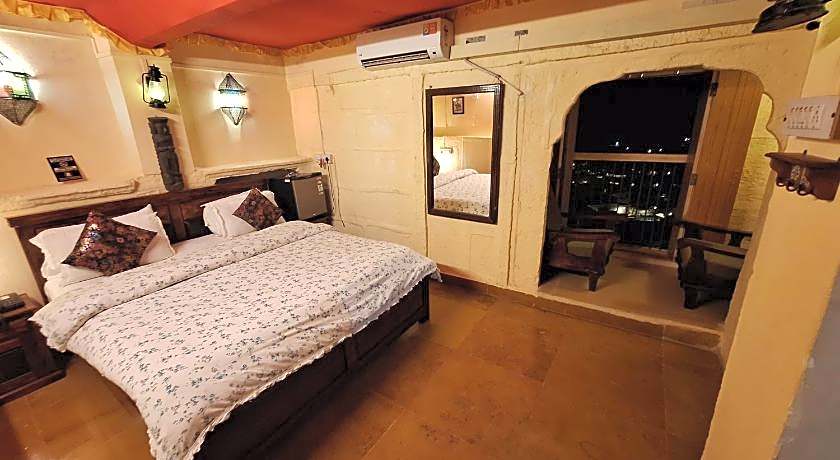 Desert Haveli Guest House