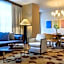 The Royal Sonesta Chicago River North