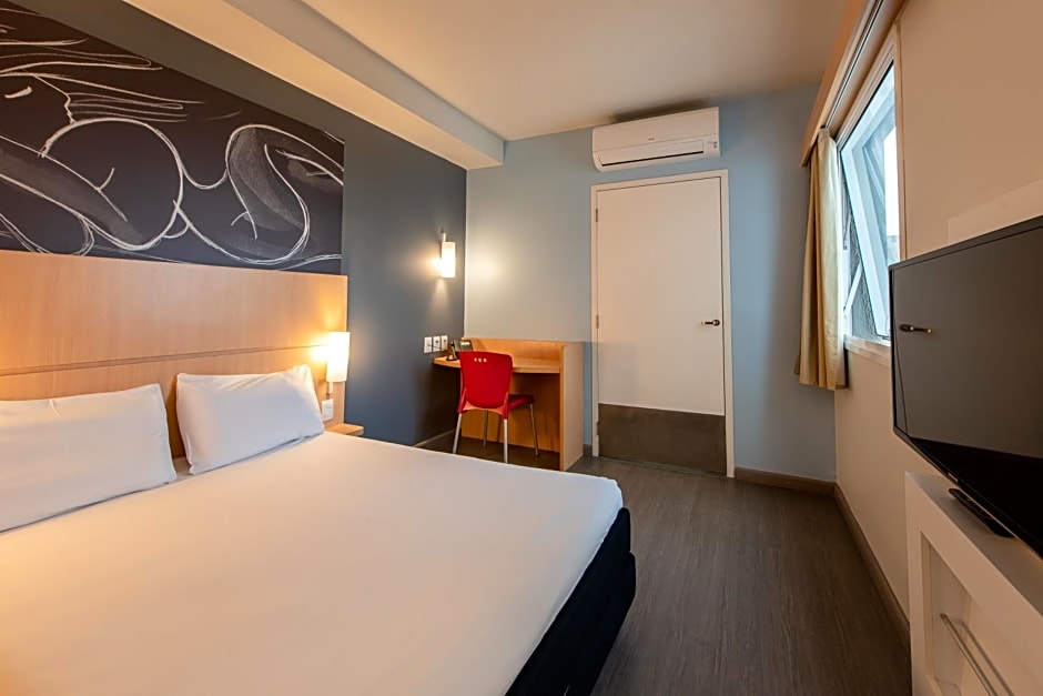 Ibis Guaratingueta Aparecida - Circuito da Fe