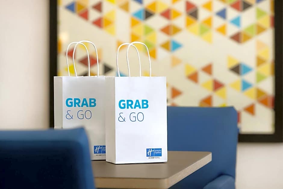 Holiday Inn Express Hotel & Suites Opelika Auburn By IHG