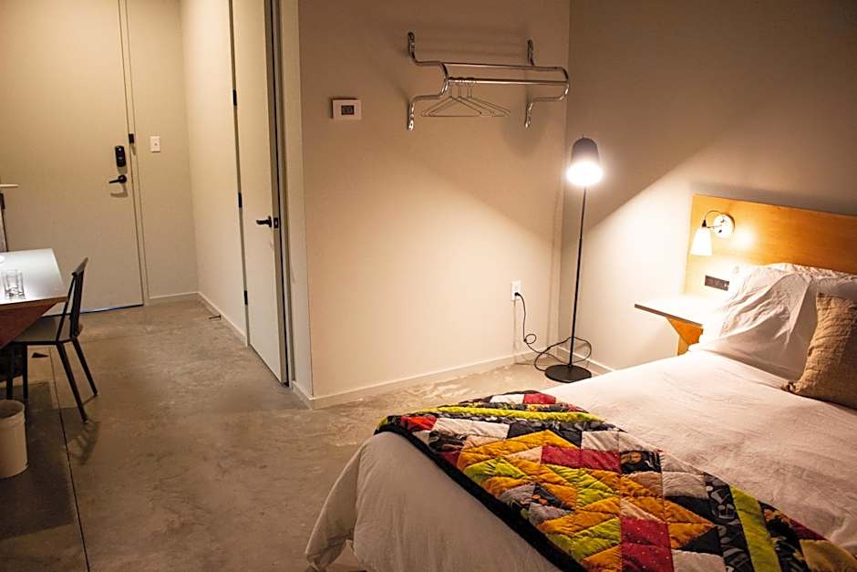 Travelers Hotel