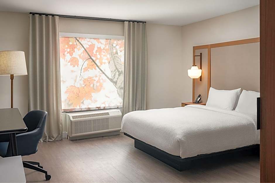Fairfield Inn & Suites by Marriott Lexington Georgetown/College Inn