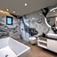 Monarco Executive Rooms
