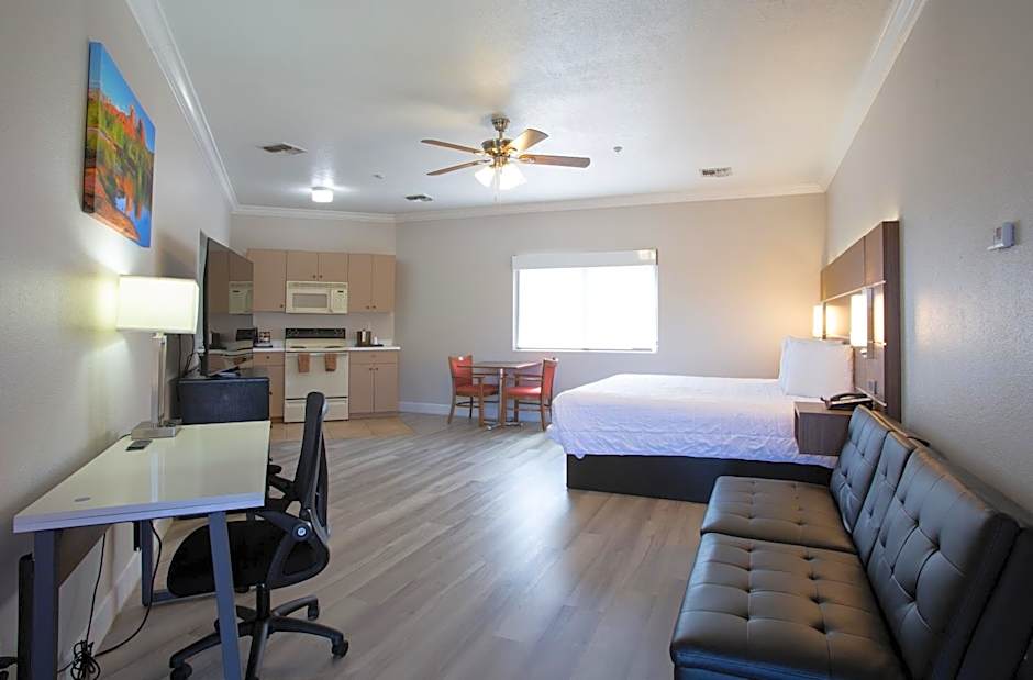 Wildflower Inn at Bell Rock