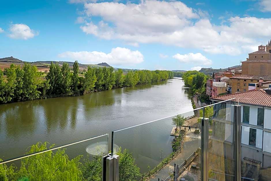 Palacio Tondon, La Rioja Brinas