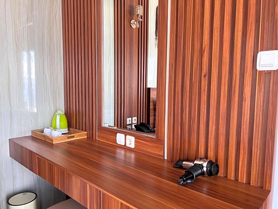 Grand Yuna Hotel Nusa Penida