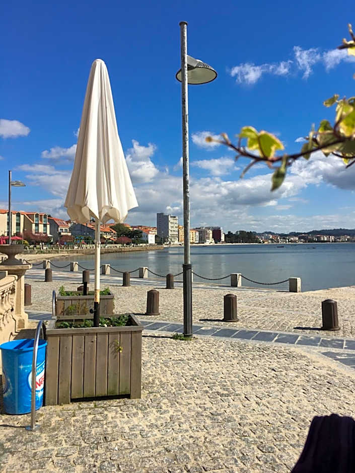 A Esmorga-Posada del Mar