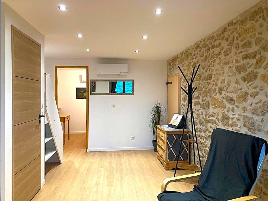Au Château de Villelongue B&B
