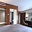 Goldstar Resort & Suites