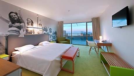 Deluxe Double Room with Sea View