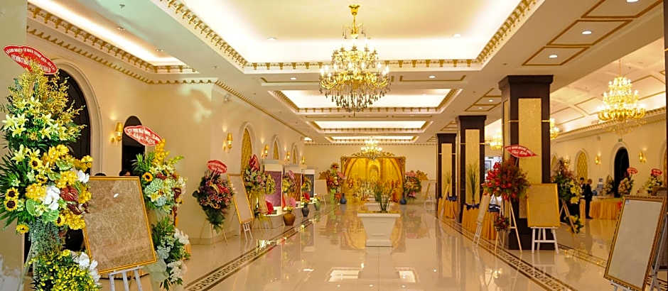 The Mira Hotel