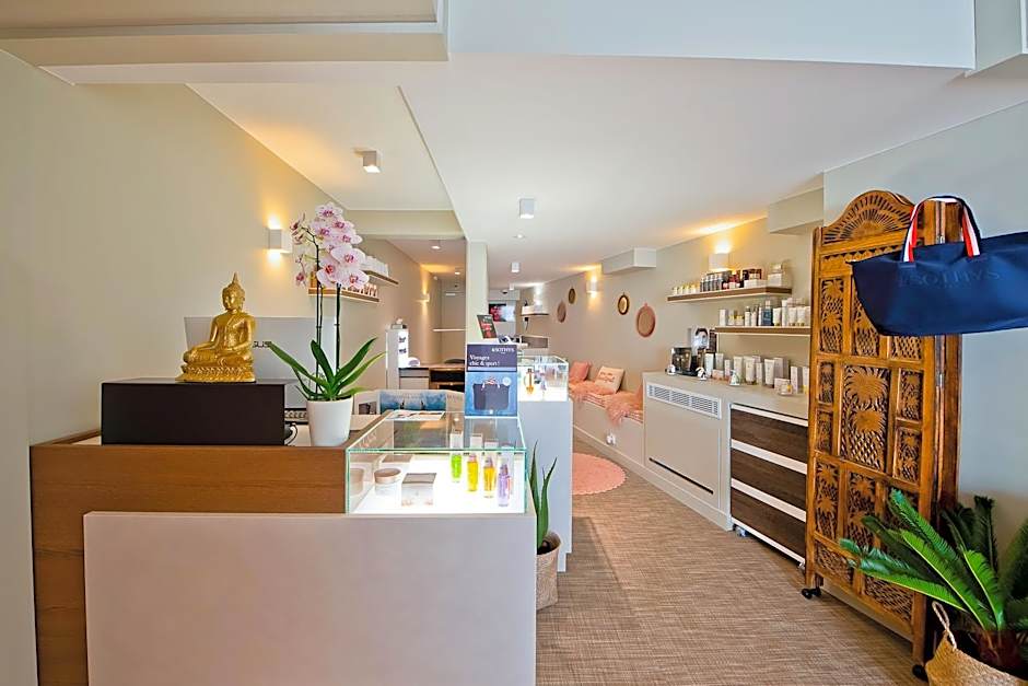 Hôtel La Villa Port d'Antibes & Spa