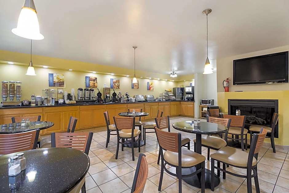 Best Western Braddock Motor Inn