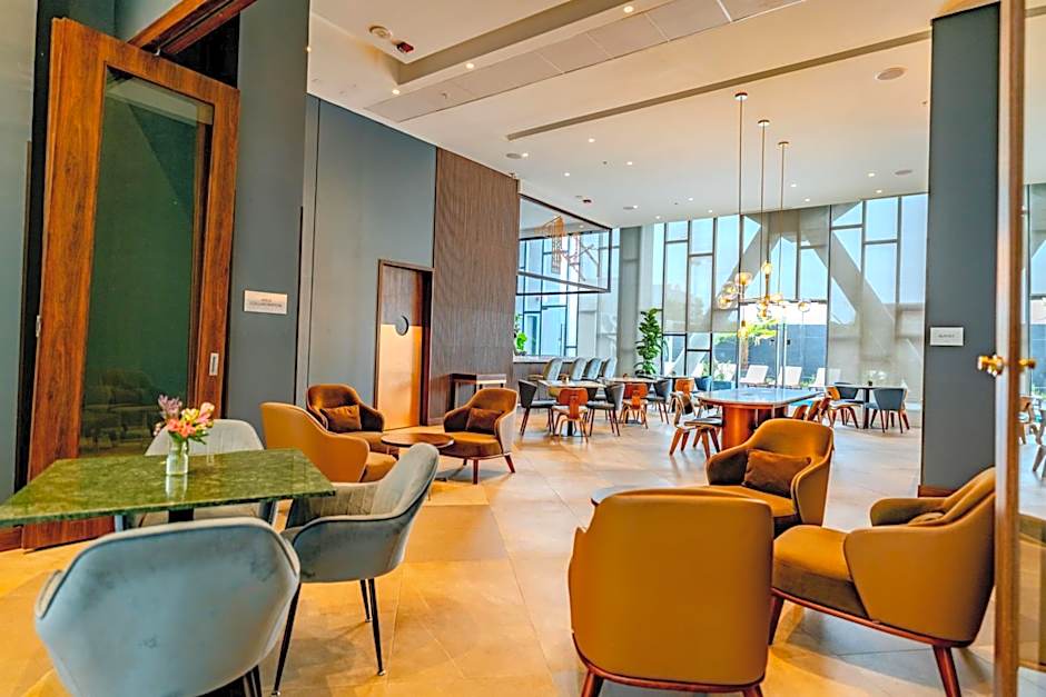 Courtyard by Marriott Santiago Airport