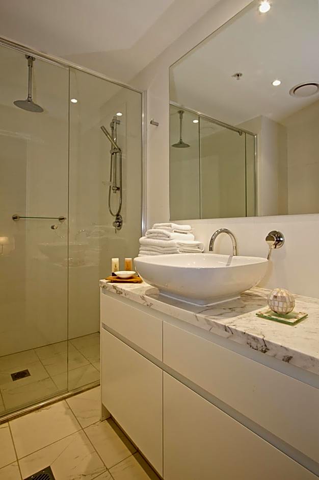 Kirra Surf Apartments