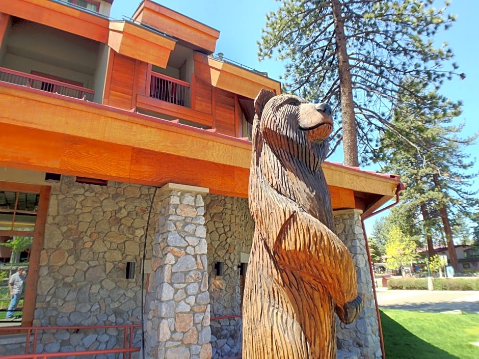 Heavenly Village Condos - Grand Residence
