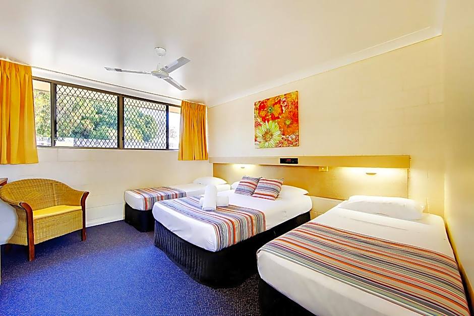 Raintree Motel