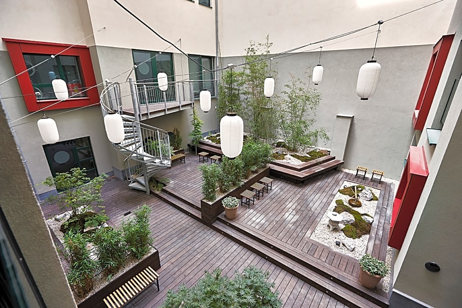 Yadoya Hotel