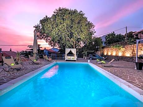 Villa Mate Comfortable holiday residence