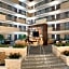 Embassy Suites By Hilton Hotel Atlanta-Airport