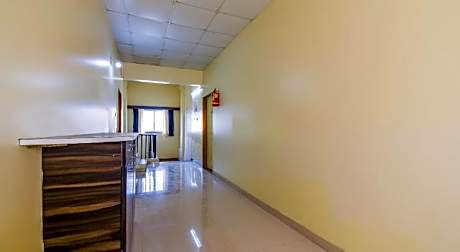 Hotel O by OYO Dwarka Lodge