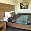 Elkira Court Motel