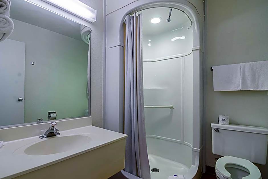 Motel 6-Mitchell, SD