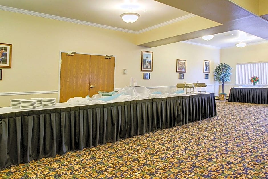 Clarion Suites Downtown Anchorage