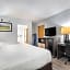 Clarion Inn Cleveland near University