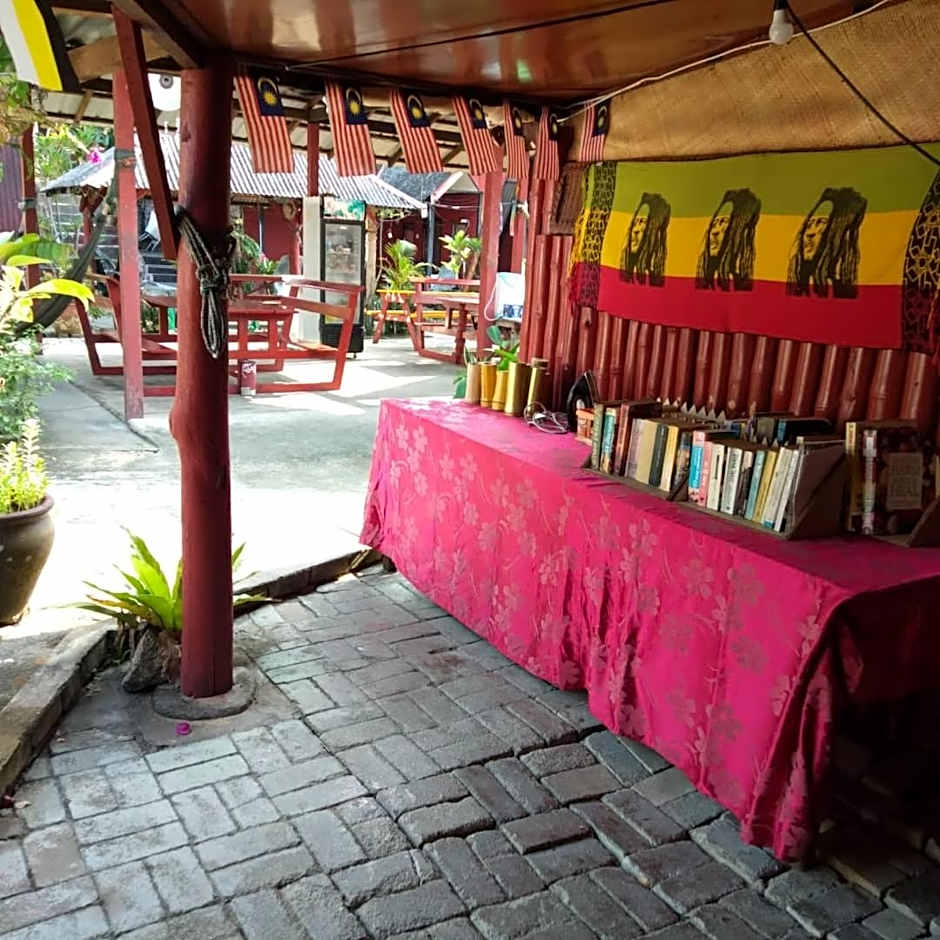 Nazri Nipah Camp Pangkor