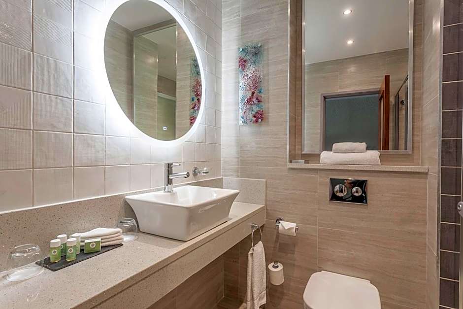 Clontarf Castle Hotel