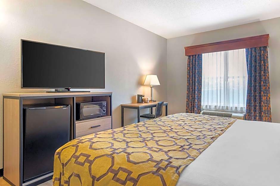 Baymont by Wyndham Kennesaw