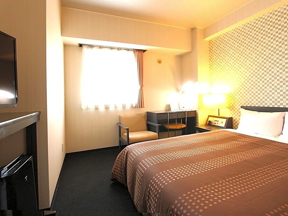 Hotel Livemax BUDGET Chitose