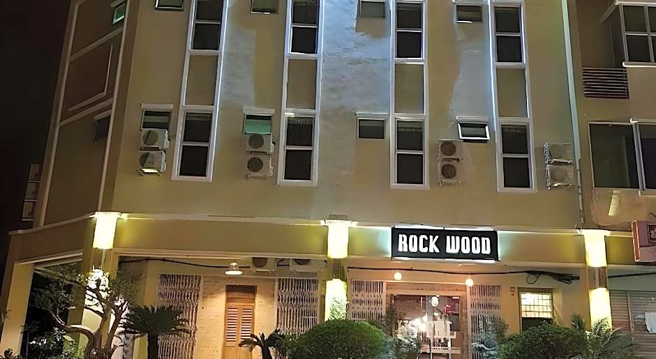 Rock Wood Hotel