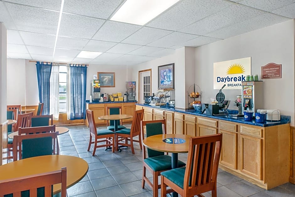 Days Inn by Wyndham Fayetteville