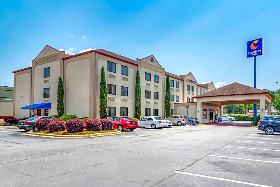 Comfort Inn & Suites