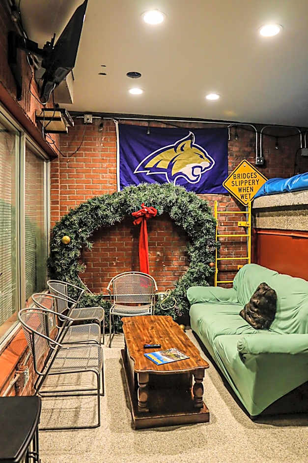 Treasure State Hostel